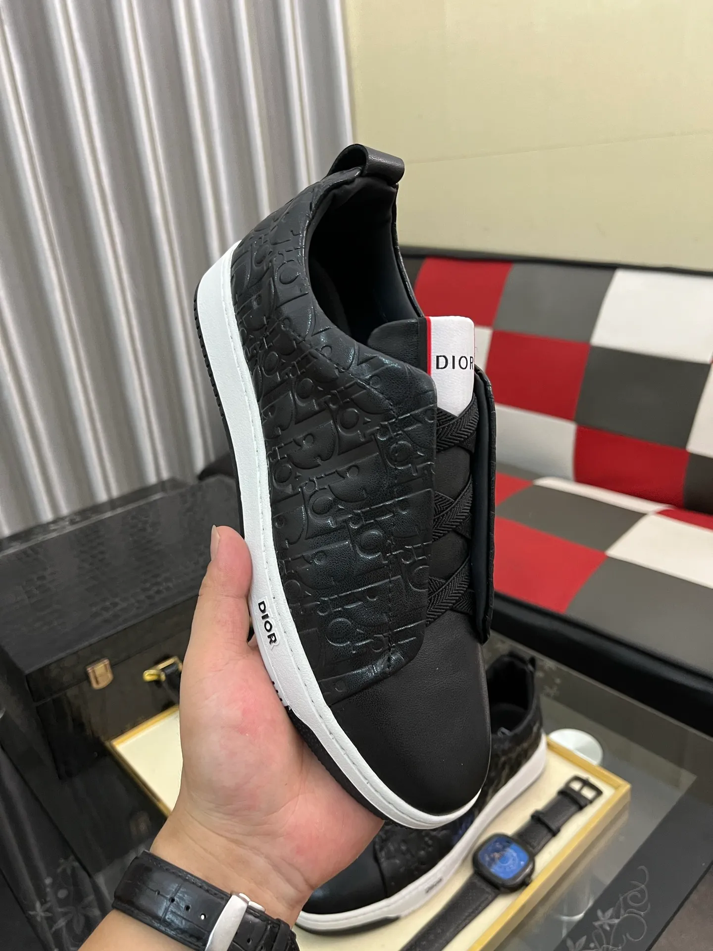 Men's Men's Shoes 💰458⌚️⌚️[Dior] Dior's new casual men's shoes are on the market in Hong Kong counters. The official website is 1:1 production. Original Italian materials. Designed by European and American masters. Perfect shape to create counter quality. Solid color rubber wear-resistant outsole and classic dazzling head! Super versatile and very comfortable. High-end without losing taste, fashionable and novel! ! Absolute focus! Code number: 38-442️⃣Colors available